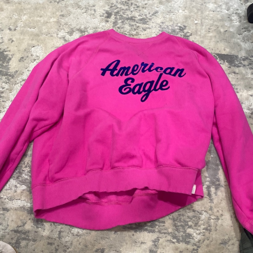 hot pink american eagle sweater